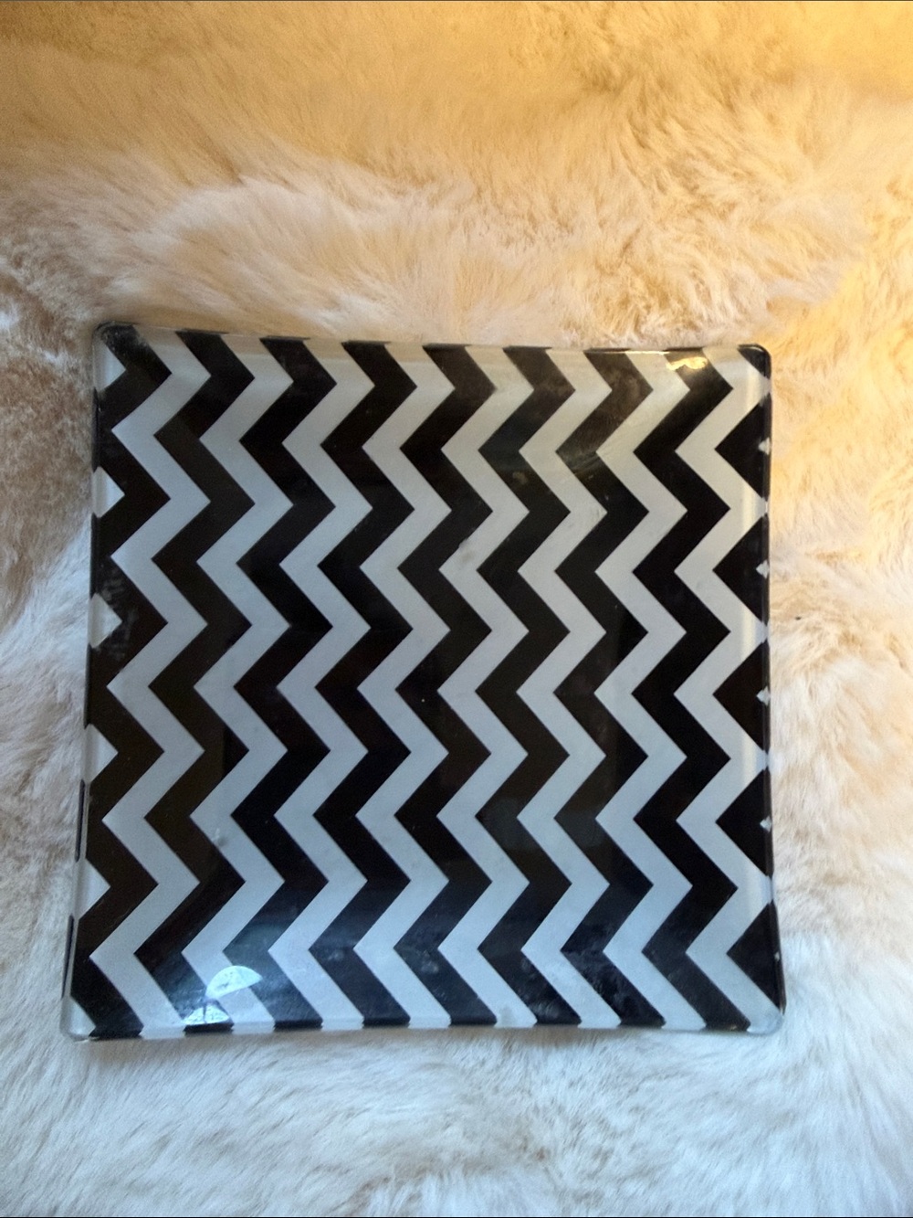 Black & White Chevron Decorative Tray
